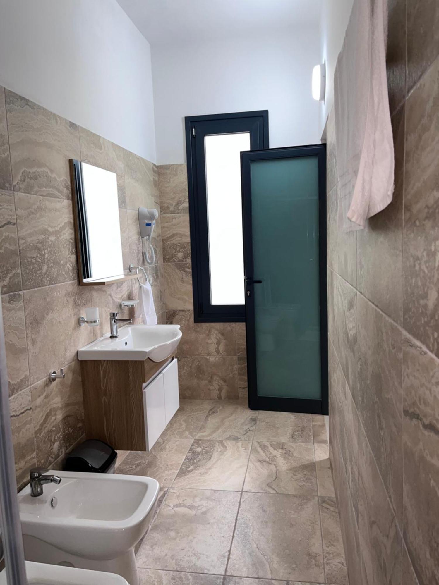 Villa Bailey Vlorë Buitenkant foto